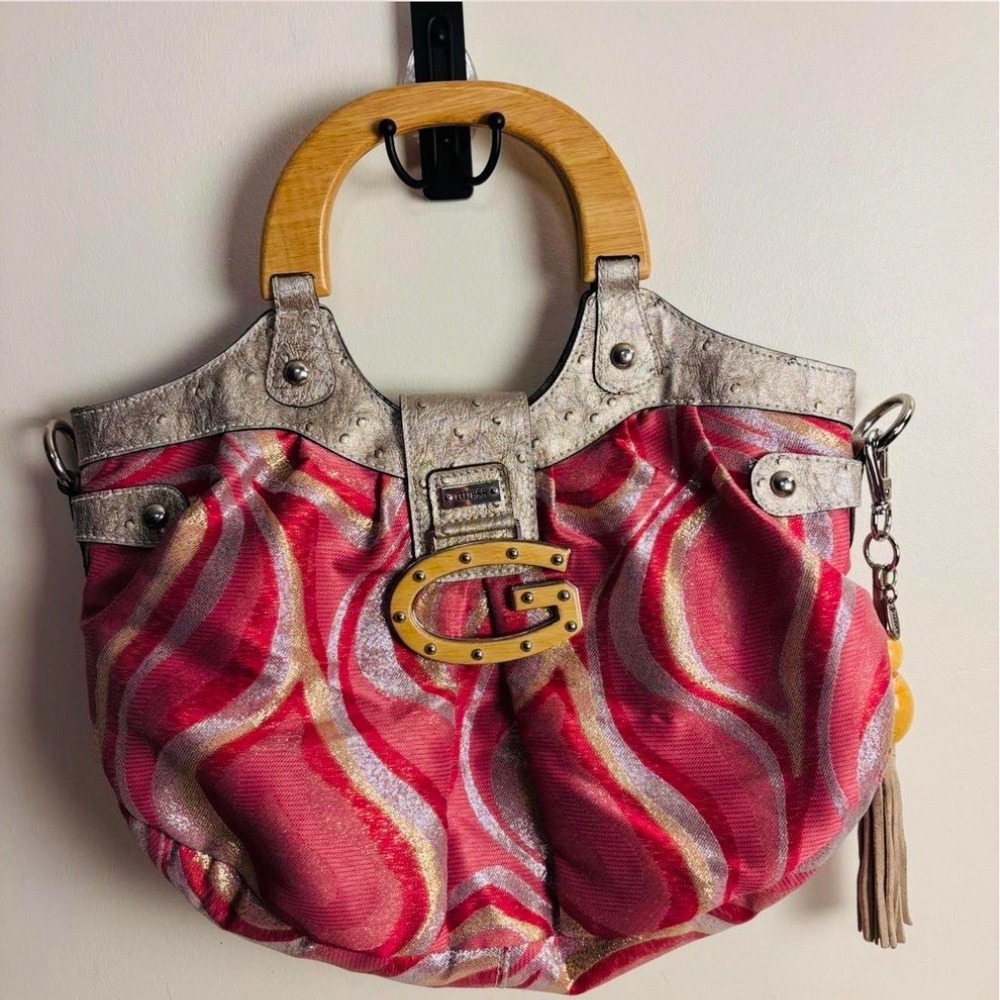GUESS Pink Silver Swirl Hobo Bag Wooden Handle G Logo Metallic Ostrich Trim Y2K